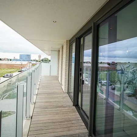 여관 Huswell - Beautiful With Communal Pool And Gym *