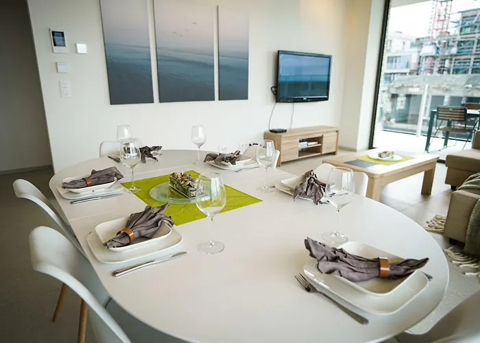 Huswell - Beautiful With Communal Pool And Gym Fogadó *